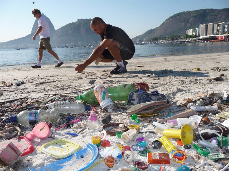 Una segunda vida a los envases, para acabar con la epidemia del plástico