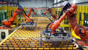 En dos décadas será más barato operar robots en fábricas