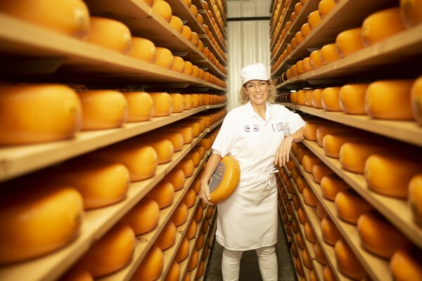 Wisconsin Cheesemakers Earn Quarter of all Awards at World Cheese Awards in Norway