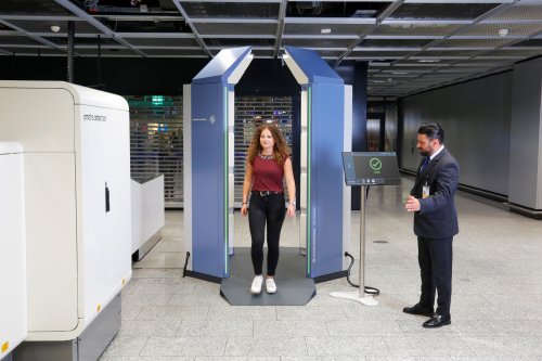 El escáner de seguridad de paso de Rohde &amp; Schwarz obtiene la certificación