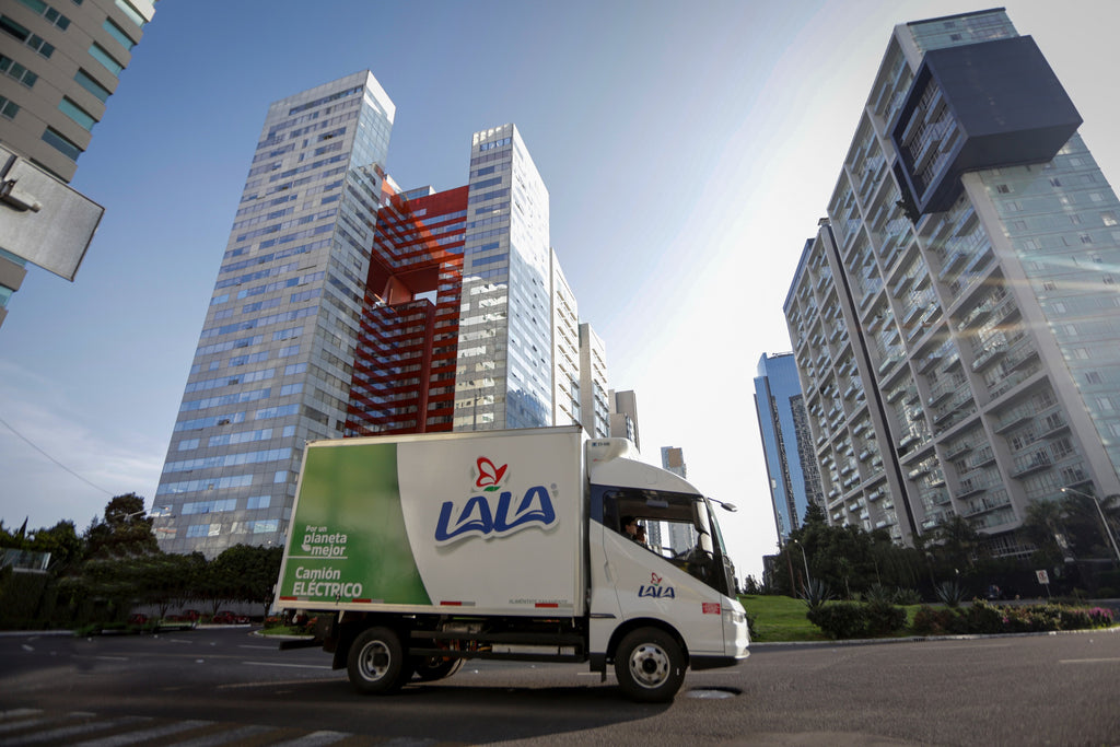 Grupo Lala se convierte en la primera empresa en México en incluir vehículos 100% eléctricos con refrigerado