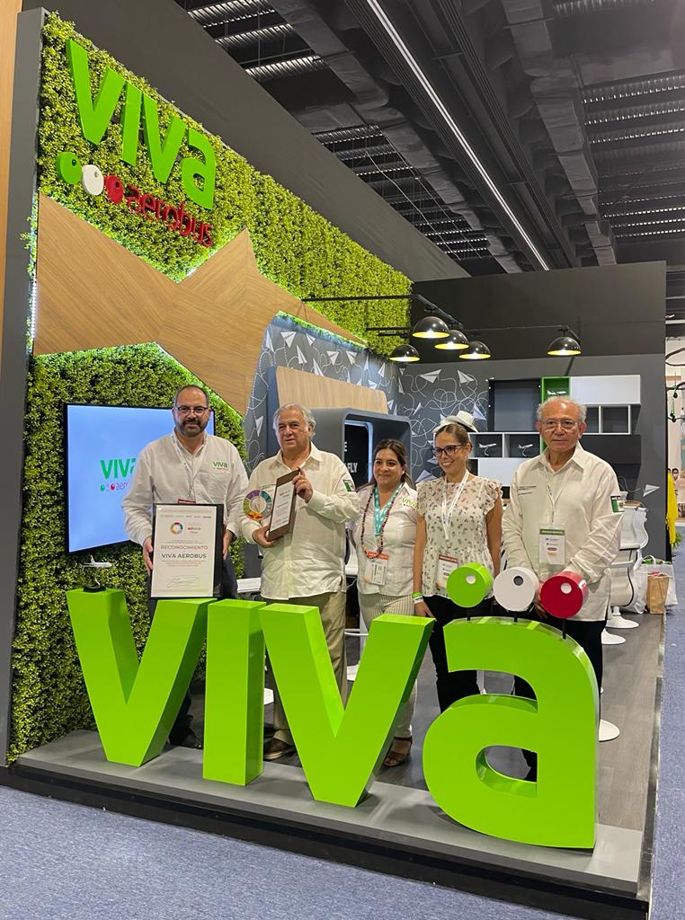RECIBE VIVA AEROBUS RECONOCIMIENTO DE LA SECRETARÍA DE TURISMO