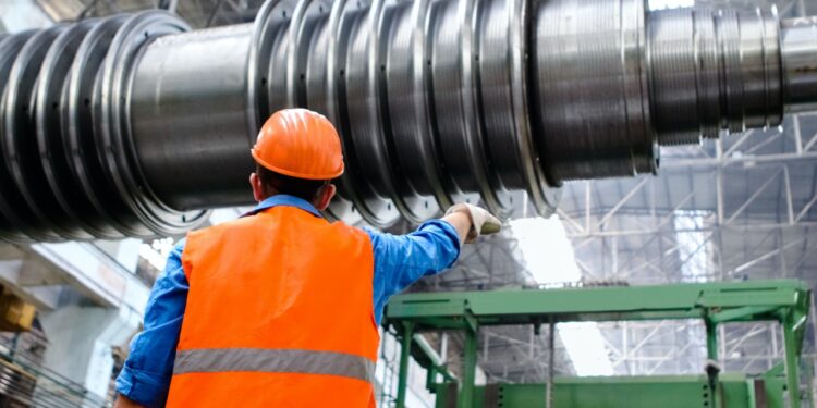 Empresarios de manufactura, los más optimistas sobre la economía del país: INEGI