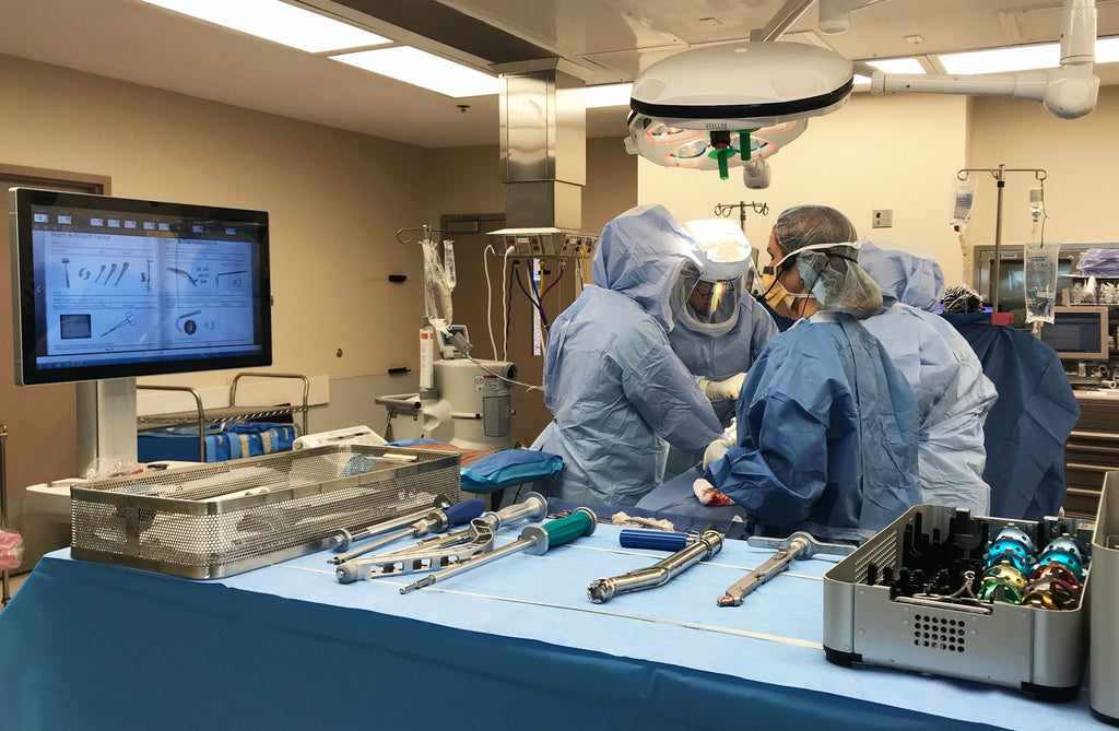 Sterilizing surgical instruments: A robotic assistant in doctor`s practice