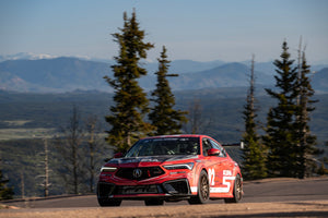 Acura Integra Type S 2024 debuta en Pikes Peak International Hill Climb