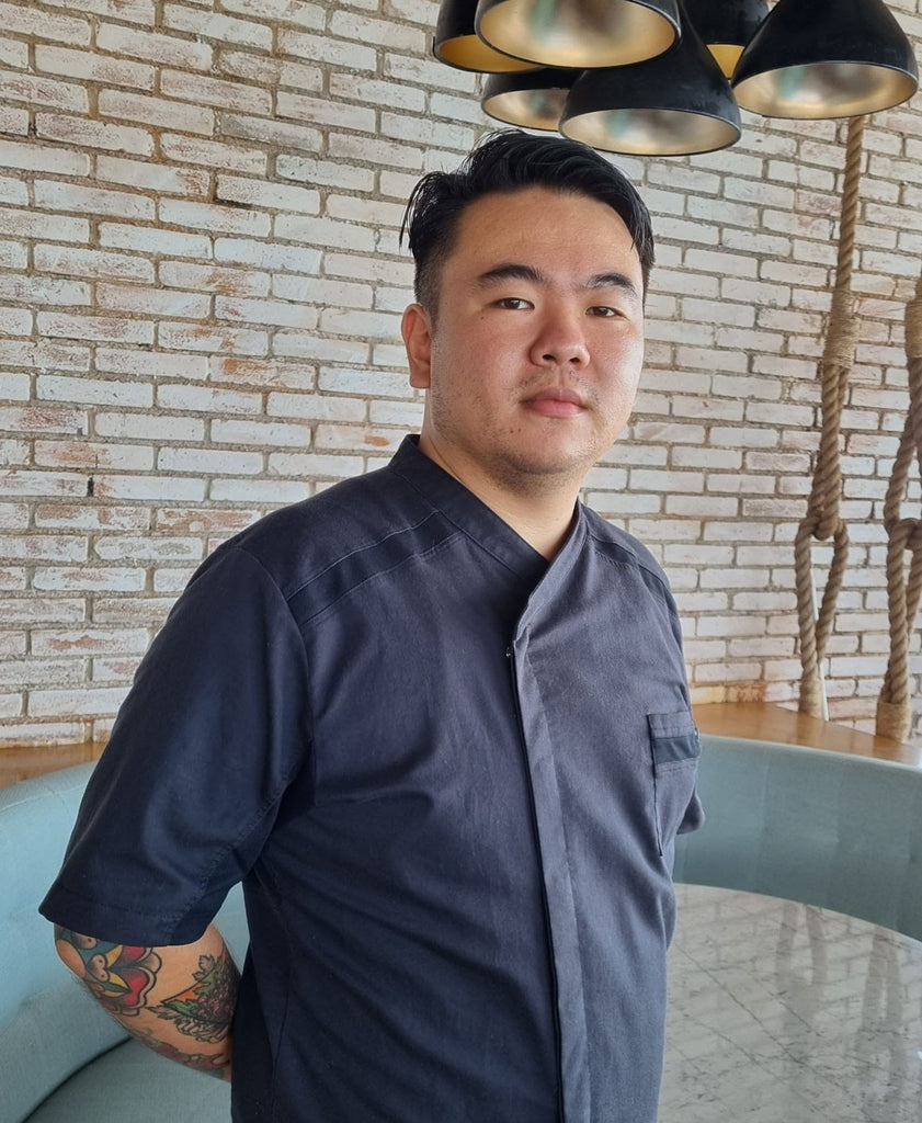 Conoce a Osamu Roman Deai